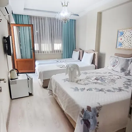 Ephesus Palaces Homestay *